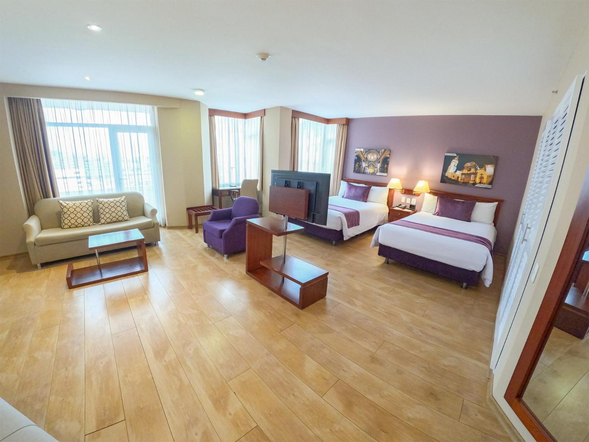 Mercure Alameda 5*