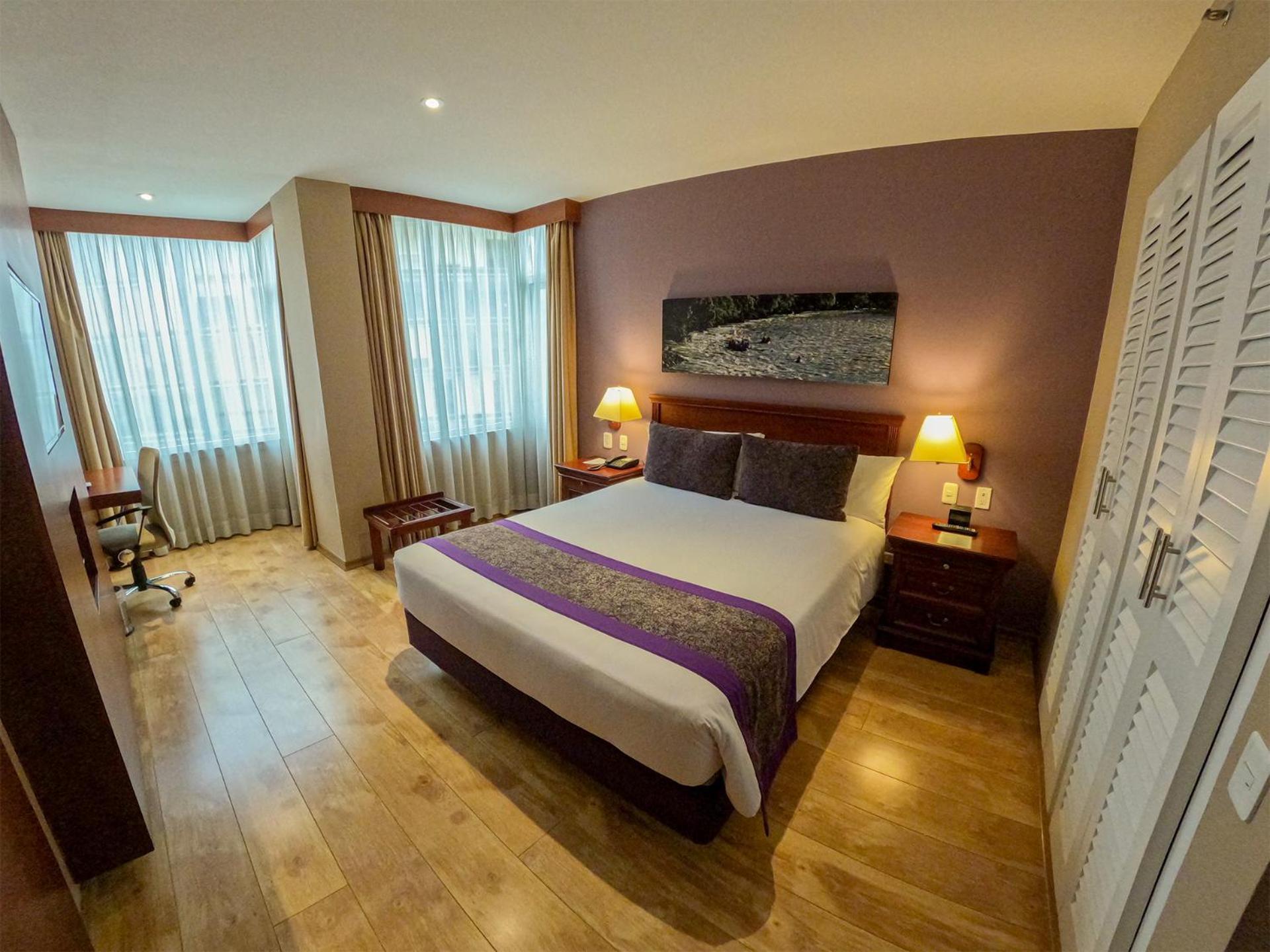 Mercure Alameda 5* Quito