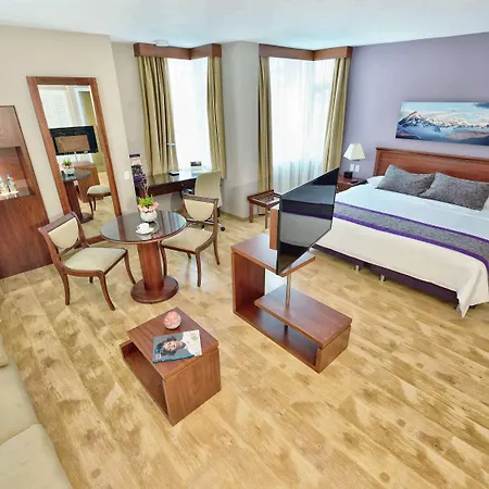 Mercure Alameda Quito Exterior photo