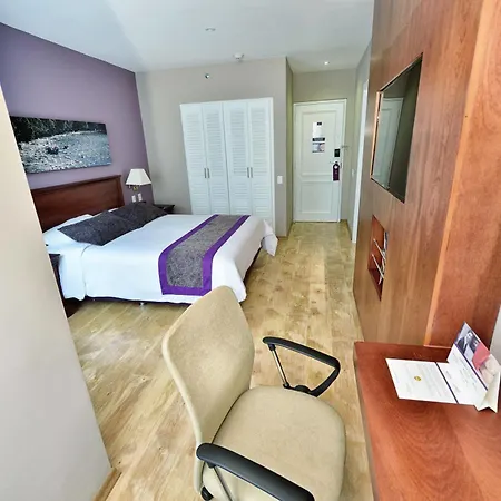 Mercure Alameda Quito Exterior photo